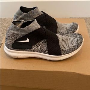 Nike Free RN Motion Flyknit 2017 Black White